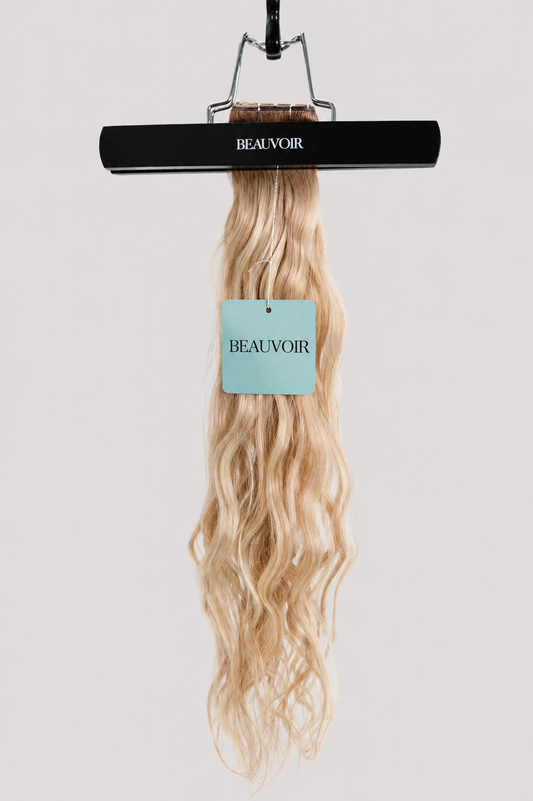 Butterfly Wave Texture Weft 24" 75g - #1111 Western Ash Blonde