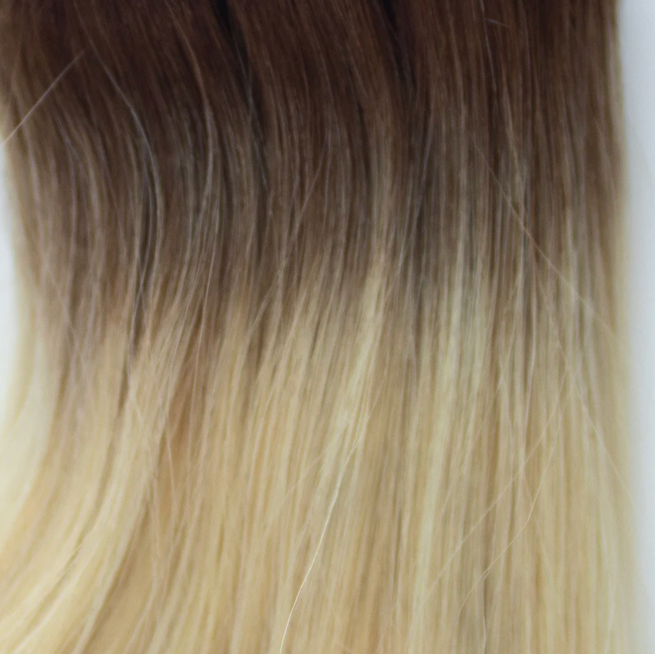 Nano-Tip 22" 25g (25 pieces) - #T3/60 Cocoa Rooted Blonde