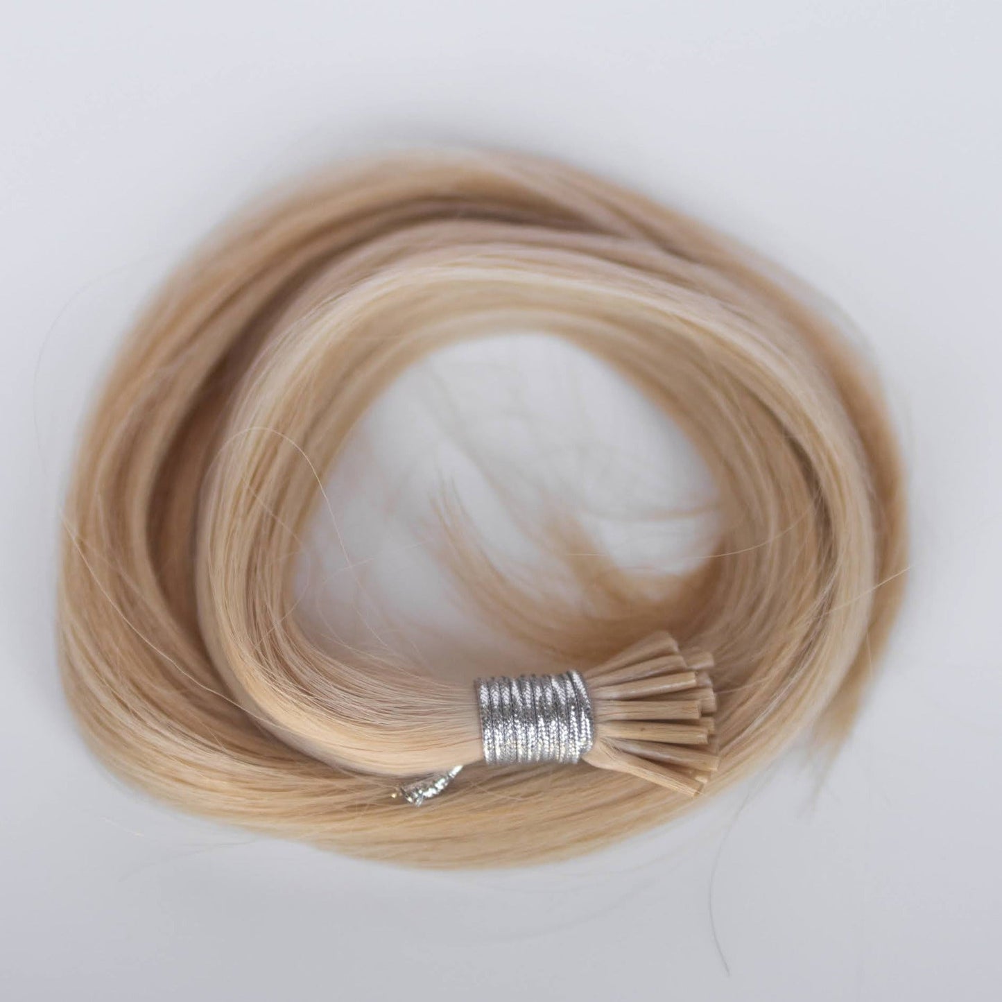 I-Tip 24" 25g Professional Hair Extensions - #17 Chardonay Blonde (aka Dirty Ash Blonde)