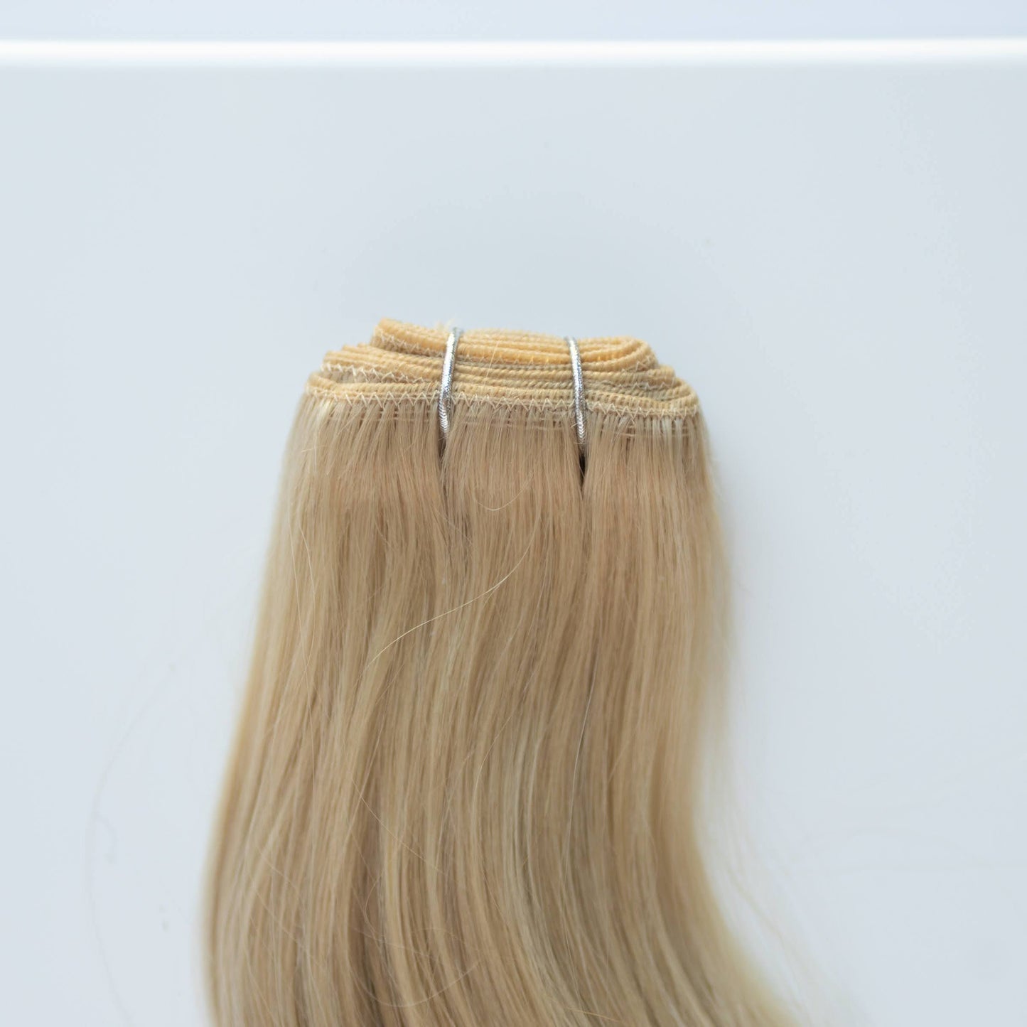 Machine-Tied Weft 22" 160g Pro Blend Hair Extensions - #16 Paris Blonde (aka Vanilla Blonde)
