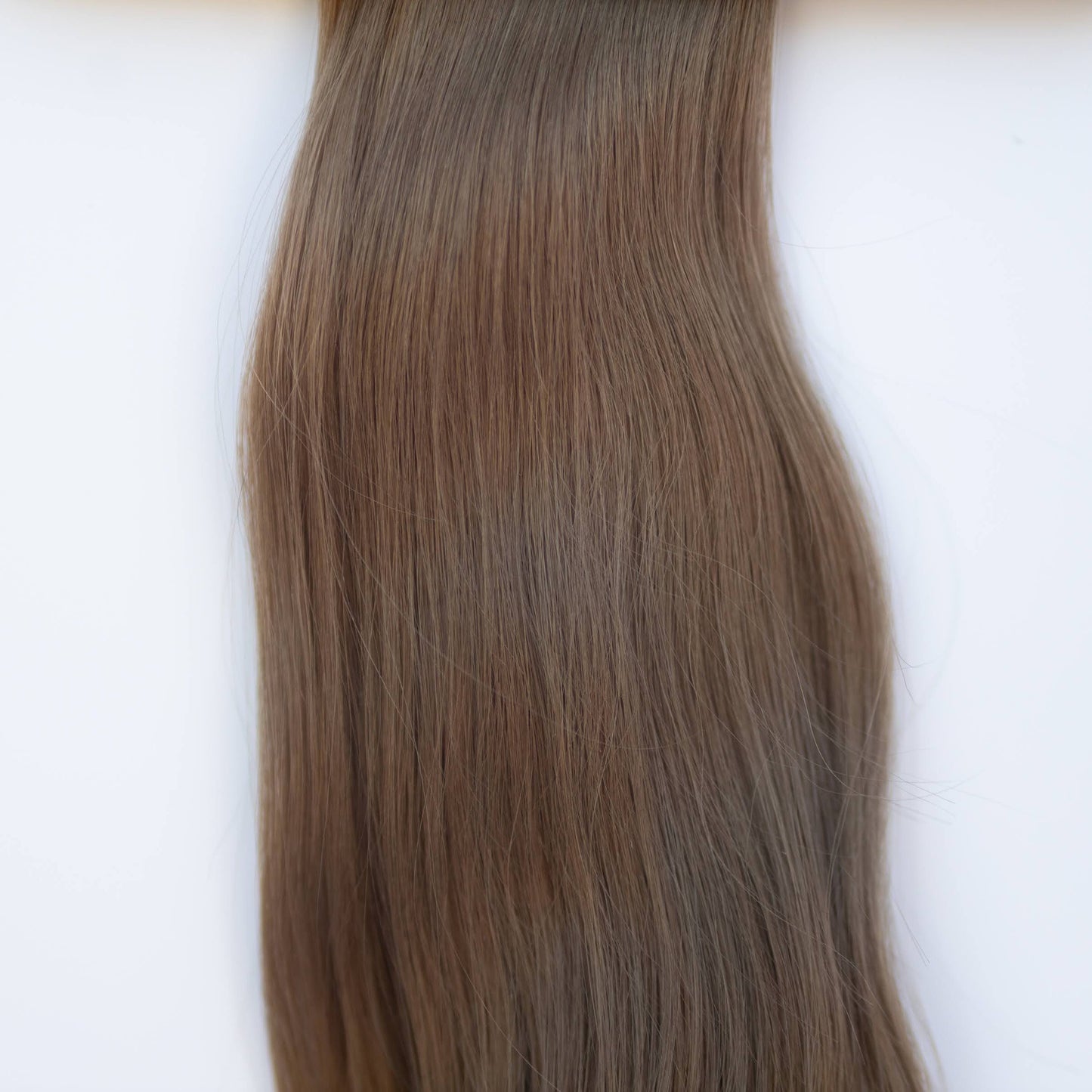 Machine-Tied Weft 24" 170g Pro Blend Hair Extensions - #8 Whiskey Brown (aka Ash Brown)
