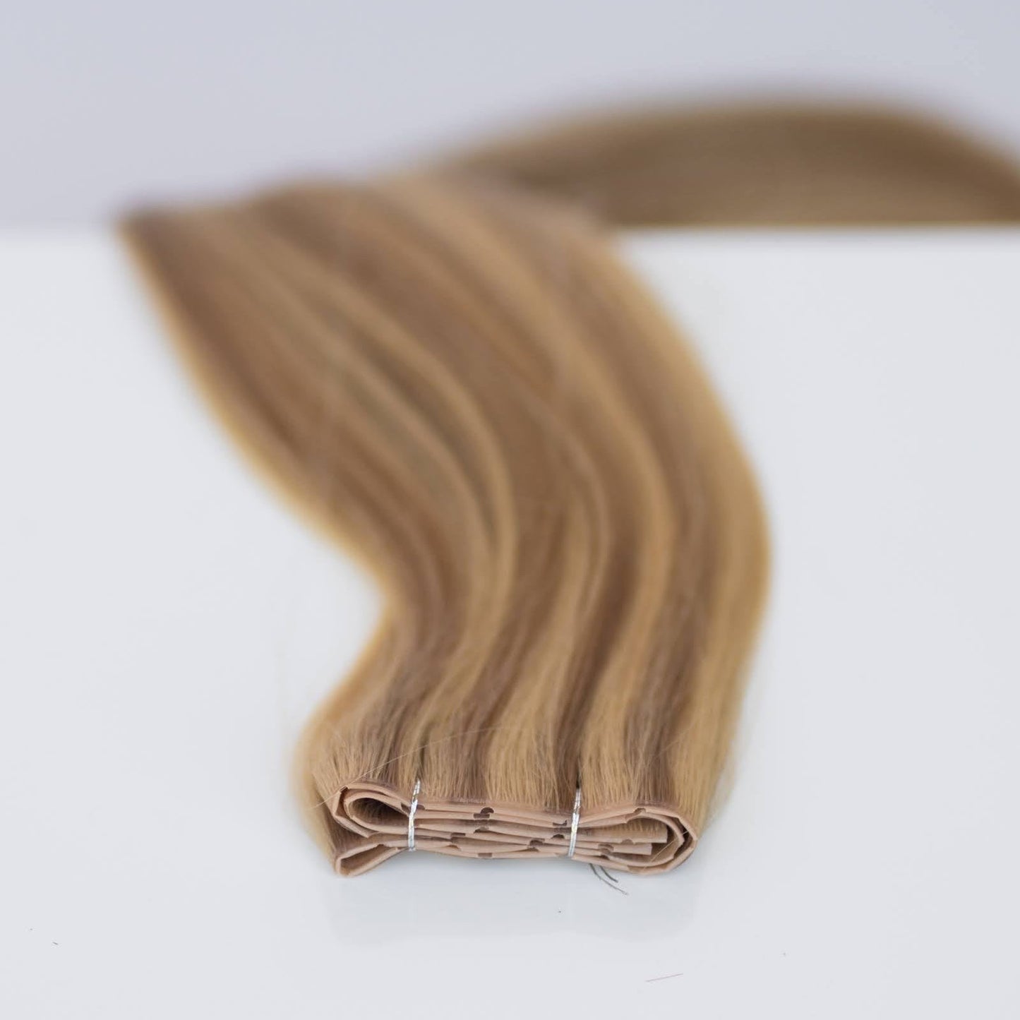 Butterfly Weft 20" 60g Pro Blend - #6/18 Sea Salt & Caramel (aka Highlight Hot Toffee Blonde)