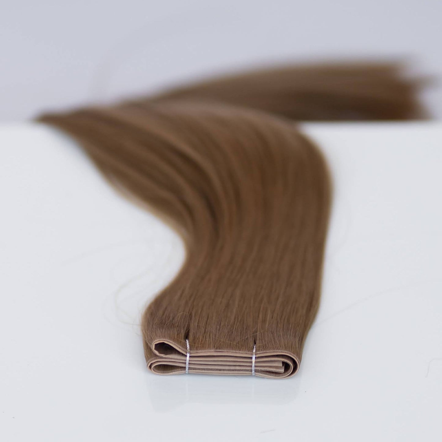 Butterfly Weft 20" 60g Pro Blend - #6 Cinnamon Brown (aka Chestnut Brown)